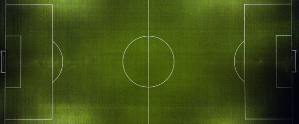 两支足球队历史交锋数据对比分析图表