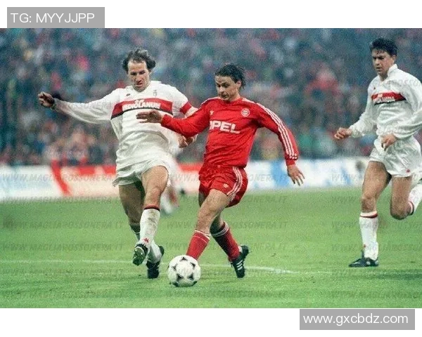 AC米兰狂胜拜仁五球大捷绝杀瞬间点燃全场激情数据分析揭秘